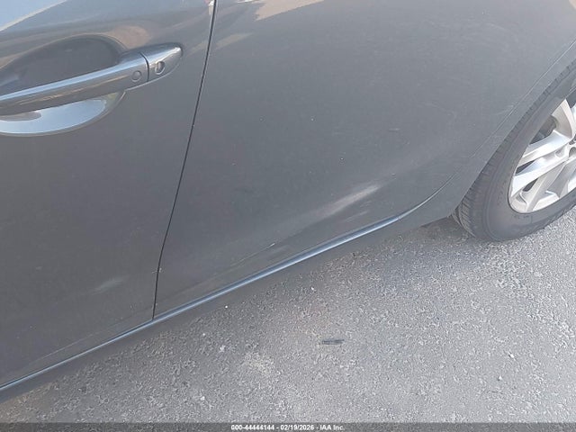 2015 Mazda Mazda3 I Touring მანქანა იყიდება აუქციონზე, vin: 3MZBM1V70FM138259, აუქციონის ნომერი: 44444144