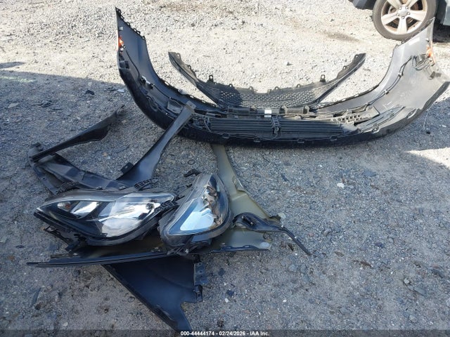 44444174 :رقم المزاد ، 2C4RC1DG3MR515713 vin ، 2021 Chrysler Voyager Lxi مزاد بيع