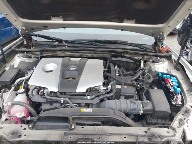 44444175 :رقم المزاد ، 58ADA1C10MU005632 vin ، 2021 Lexus Es 300h مزاد بيع