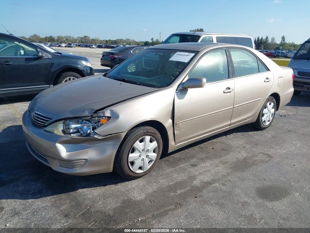 Продаж на аукціоні авто 2005 Toyota Camry Le/se/std/xle, vin: 4T1BE32K354531943, номер лоту: 44444187