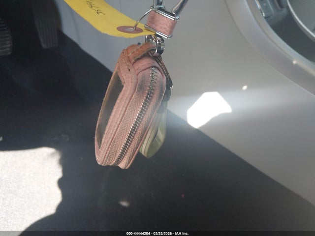 44444204 :رقم المزاد ، 3C4NJCBB8JT488766 vin ، 2018 Jeep Compass Sun And Wheel Fwd مزاد بيع