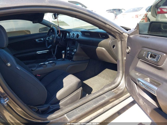 2018 FORD MUSTANG 1FA6P8TH7J5122449 Photo 4