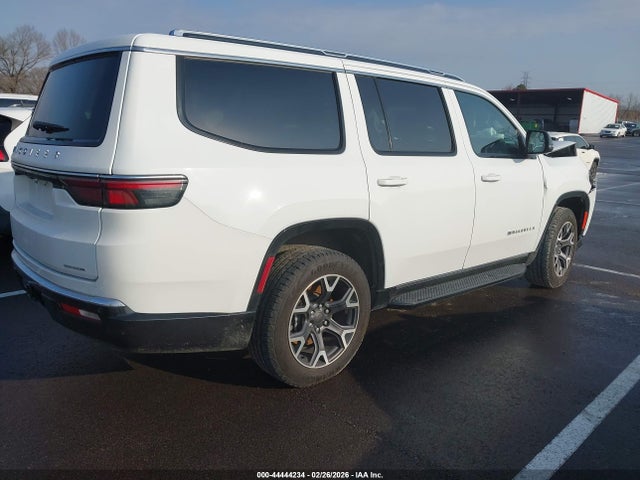 2023 JEEP WAGONEER 1C4SJUDP5PS505826 Photo 3