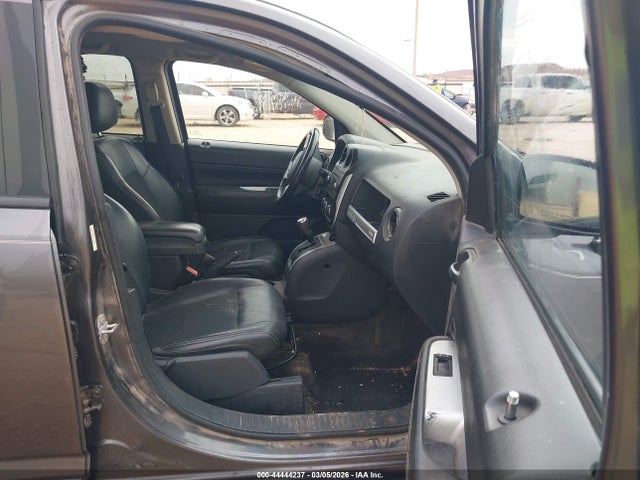 1C4NJDEB4HD191561 Jeep Compass Latitude 4x4