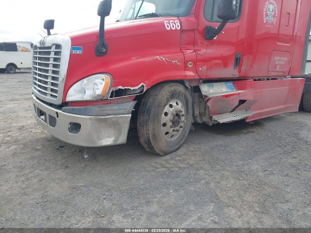 Aukcja sprzedaży 2015 Freightliner Cascadia 125, vin: 3AKJGLD52FSGB0668, numer aukcji: 44444239