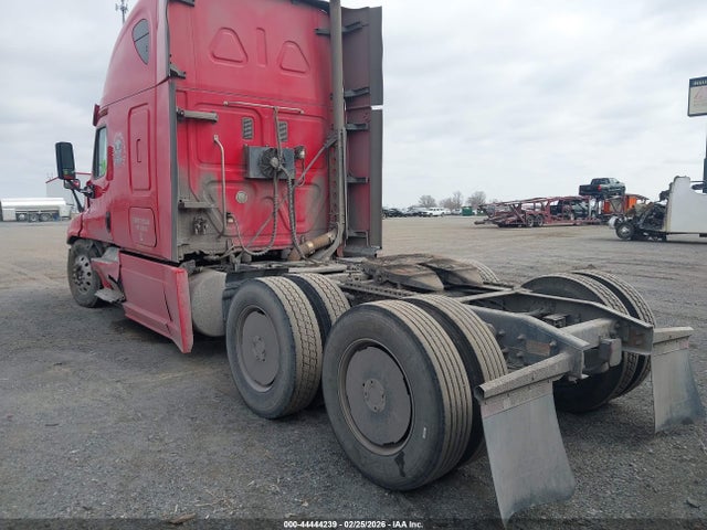 Aukcja sprzedaży 2015 Freightliner Cascadia 125, vin: 3AKJGLD52FSGB0668, numer aukcji: 44444239