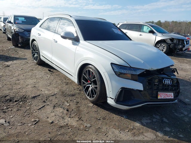 2020 Audi Q8 Prestige 55 Tfsi Quattro Tiptronic მანქანა იყიდება აუქციონზე, vin: WA1FVAF11LD017785, აუქციონის ნომერი: 44444248