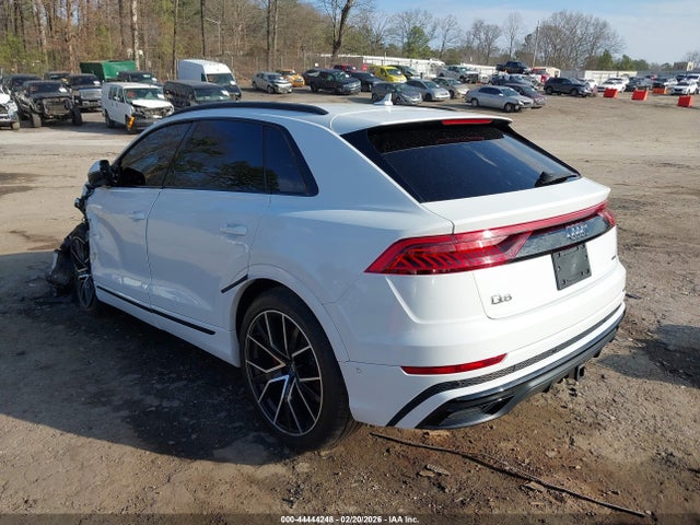 2020 Audi Q8 Prestige 55 Tfsi Quattro Tiptronic მანქანა იყიდება აუქციონზე, vin: WA1FVAF11LD017785, აუქციონის ნომერი: 44444248