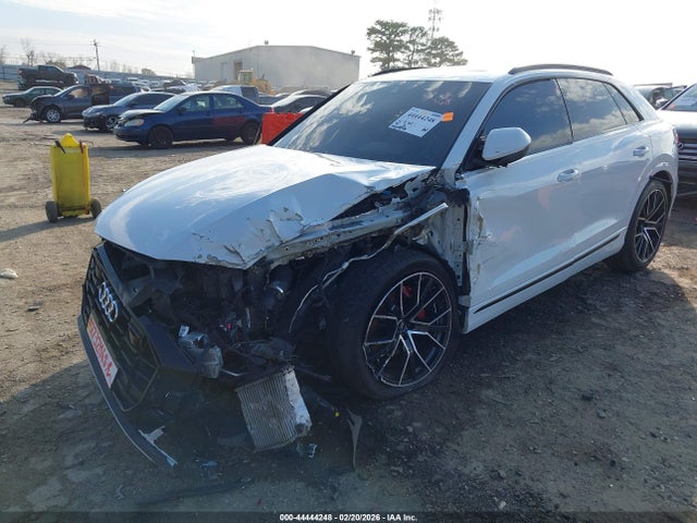 2020 Audi Q8 Prestige 55 Tfsi Quattro Tiptronic მანქანა იყიდება აუქციონზე, vin: WA1FVAF11LD017785, აუქციონის ნომერი: 44444248