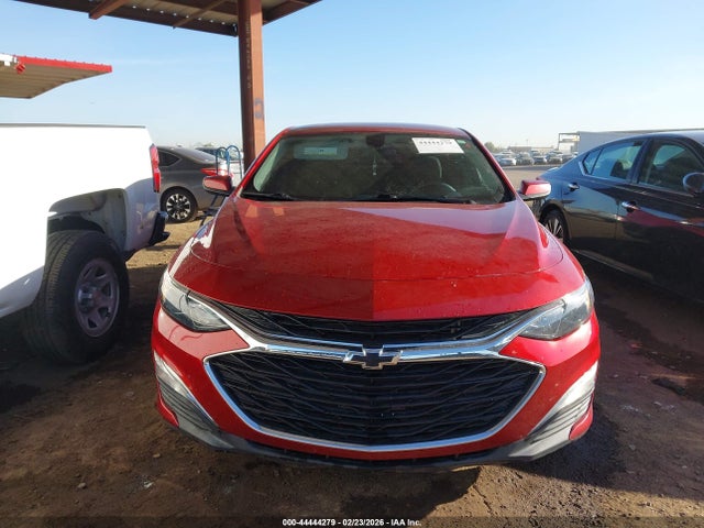 1G1ZG5ST4MF017824 Chevrolet Malibu Fwd Rs