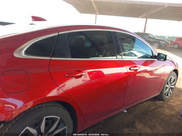 1G1ZG5ST4MF017824 Chevrolet Malibu Fwd Rs
