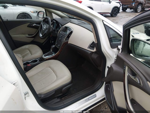 44444300 :رقم المزاد ، 1G4PS5SK9D4211700 vin ، 2013 Buick Verano Leather Group مزاد بيع