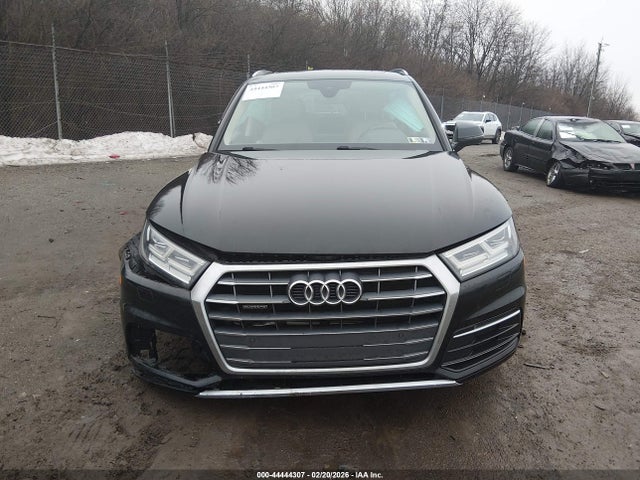 WA1BNAFY7J2161930 Audi Q5 2.0t Premium/2.0t Tech Premium