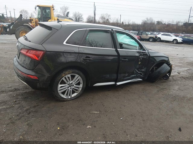 2018 AUDI Q5 WA1BNAFY7J2161930 Photo 3
