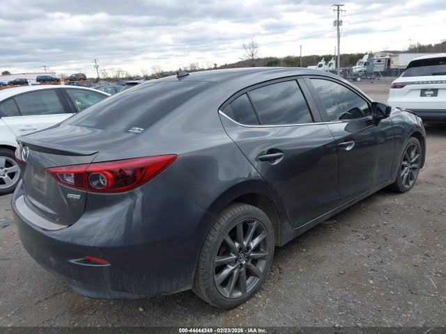 44444348 :رقم المزاد ، 3MZBN1W31JM158330 vin ، 2018 Mazda Mazda3 Grand Touring مزاد بيع