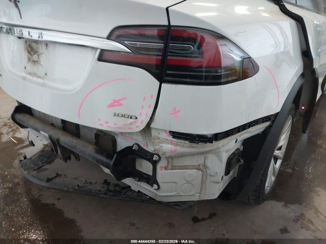 Продажа на аукционе авто 2018 Tesla Model X 100d/75d/p100d, vin: 5YJXCDE25JF130169, номер лота: 44444358
