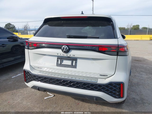 44444374 :رقم المزاد ، 3VVUW7RM1TM034935 vin ، 2026 Volkswagen Tiguan Sel R-line Turbo مزاد بيع
