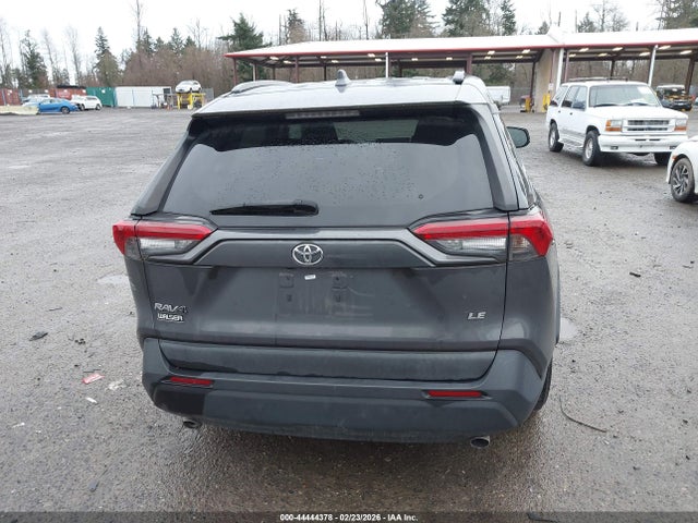 Toyota RAV4 LE 2019 2T3H1RFV6KW012711 Image 17