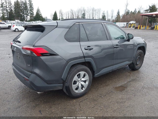 Toyota RAV4 LE 2019 2T3H1RFV6KW012711 Image 4