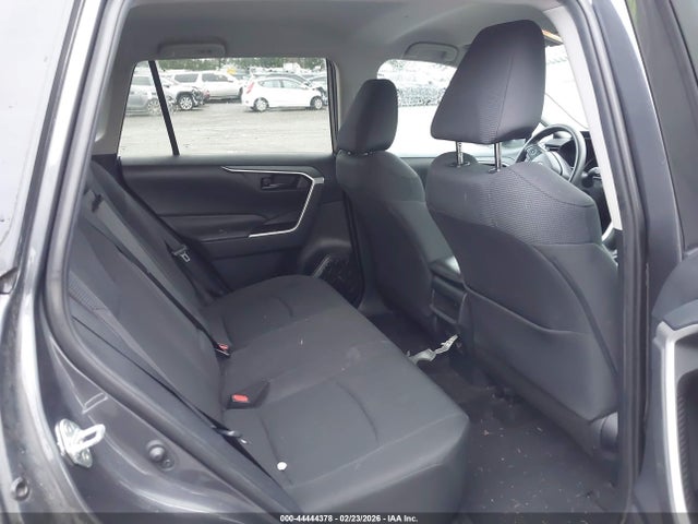 Toyota RAV4 LE 2019 2T3H1RFV6KW012711 Image 8