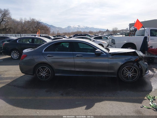 55SWF4KB0JU243582 Mercedes-Benz C 300 4matic