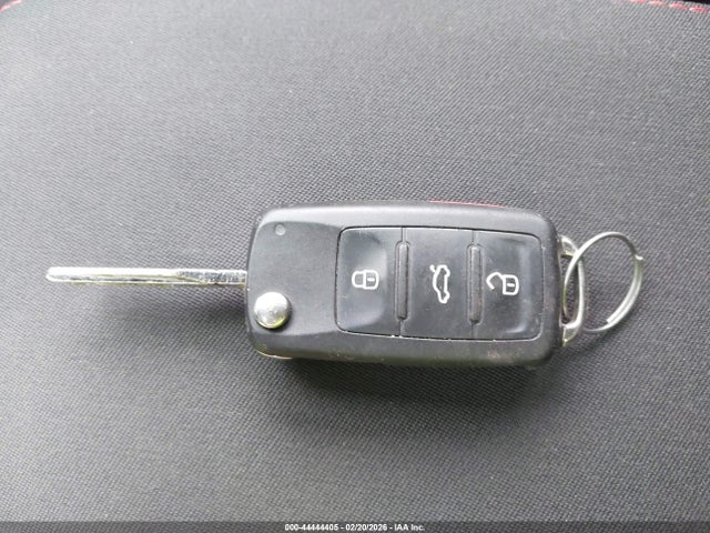 2013 VOLKSWAGEN GTI WVWHD7AJ4DW067260 Photo 10