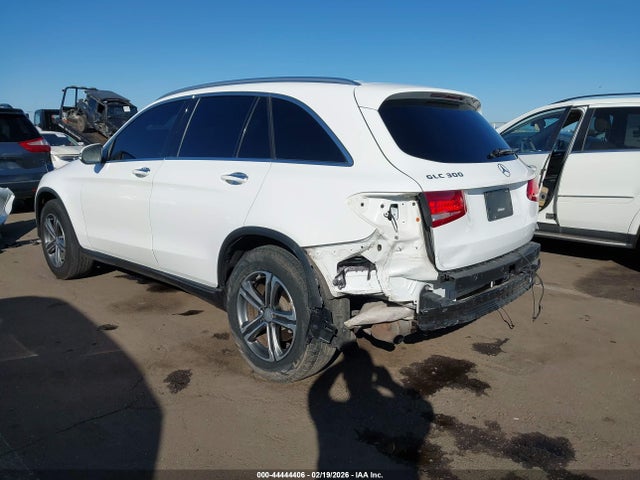 WDC0G4KB4GF088411 Mercedes-Benz Glc 300 4matic