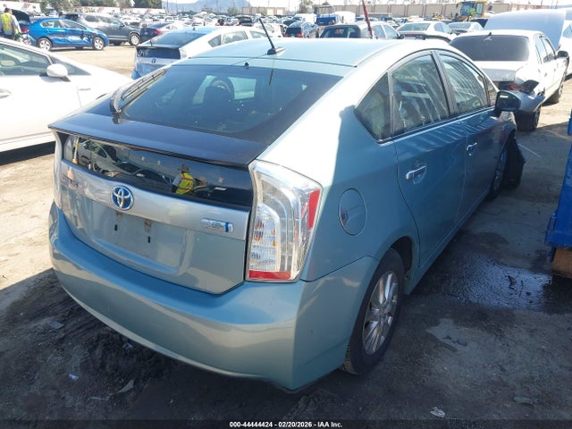 Toyota PRIUS PLUG-IN 2015 JTDKN3DP9F3072955 Image 4