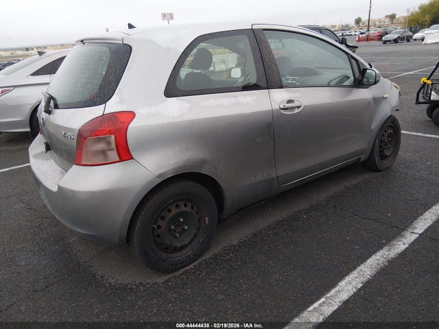 2008 TOYOTA YARIS JTDJT923585168710 Photo 3