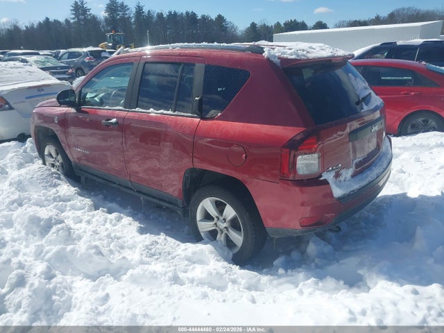 1C4NJDBB8ED688354 Jeep Compass Sport