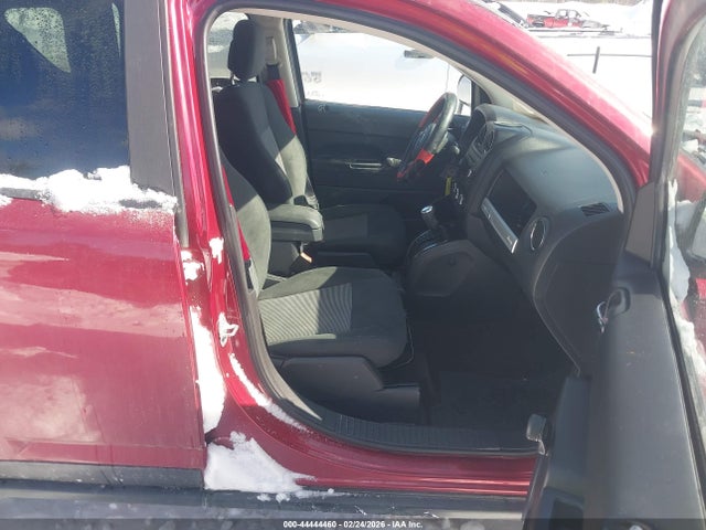 1C4NJDBB8ED688354 Jeep Compass Sport