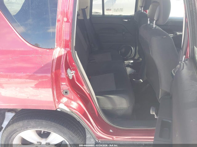 1C4NJDBB8ED688354 Jeep Compass Sport