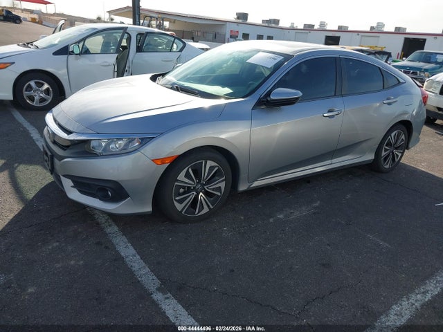 Honda Civic Ex-t 2018 JHMFC1F33JX040511 Image 2