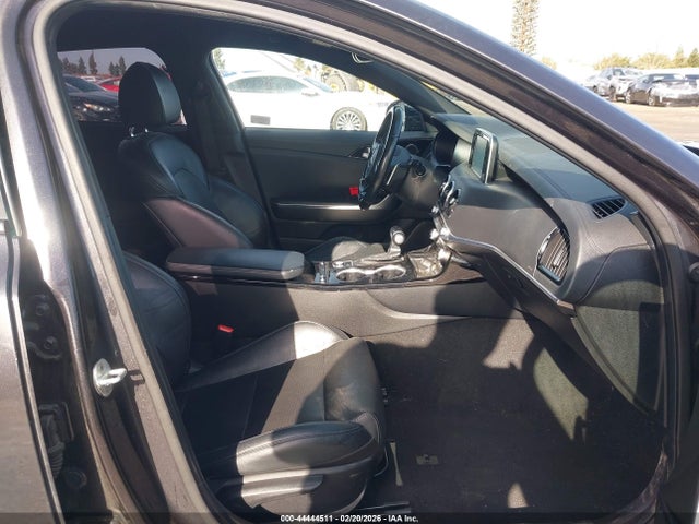 KNAE15LA7L6082828 KIA Stinger Gt-line