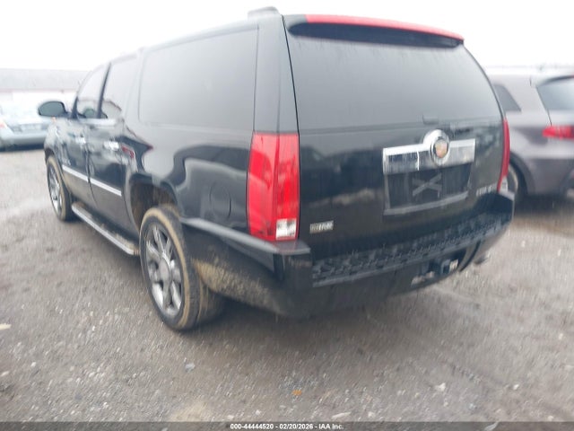 2013 CADILLAC ESCALADE ESV 1GYS4HEF2DR160823 Photo 2