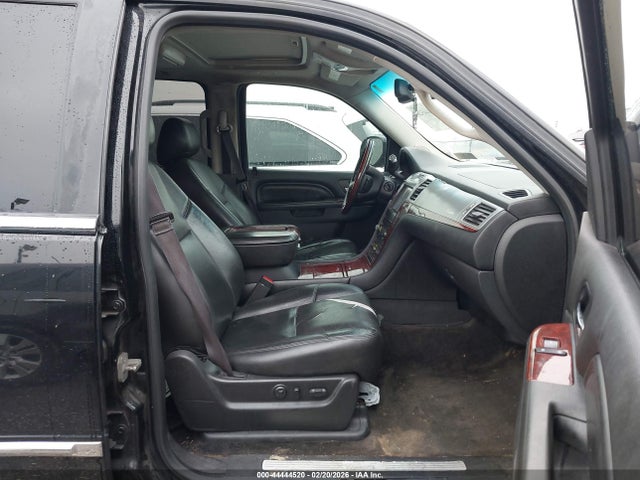 2013 CADILLAC ESCALADE ESV 1GYS4HEF2DR160823 Photo 4