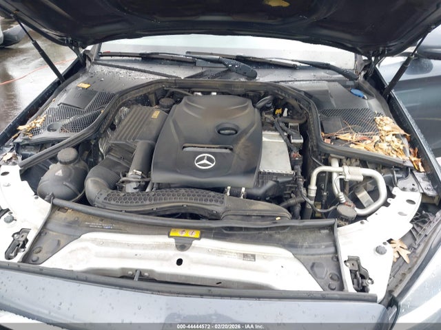 44444572 :رقم المزاد ، 55SWF4JB0GU131150 vin ، 2016 Mercedes-benz C 300 Sport مزاد بيع