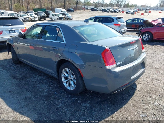 2018 Chrysler 300 Touring მანქანა იყიდება აუქციონზე, vin: 2C3CCAAG3JH320369, აუქციონის ნომერი: 44444689