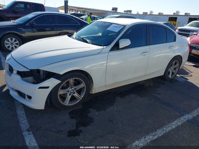 Продажа на аукционе авто 2012 Bmw 328i, vin: WBA3C1C54CA696682, номер лота: 44444692