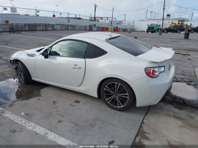 2016 SUBARU BRZ JF1ZCAC15G8602337 Photo 2