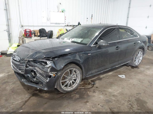 2017 AUDI A4 WAUENAF44HN050323 Photo 1