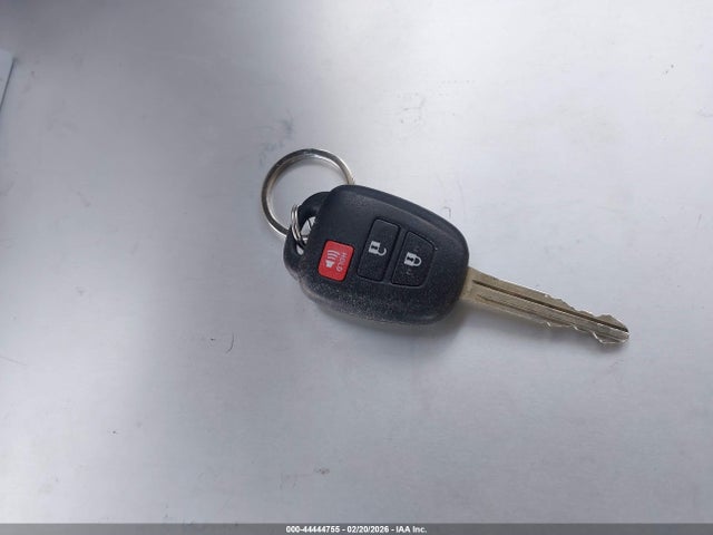 Toyota RAV4 LE 2017 2T3ZFREV1HW334365 Image 11