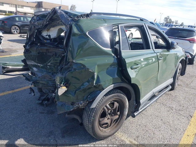 Toyota RAV4 LE 2017 2T3ZFREV1HW334365 Image 4