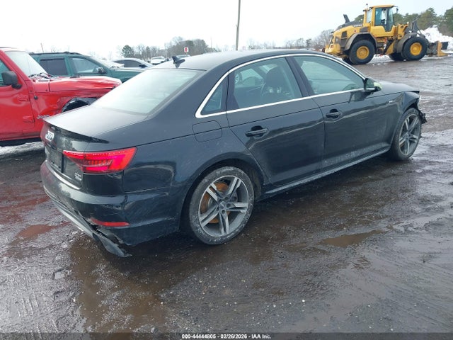 Продаж на аукціоні авто 2017 Audi A4 2.0t Premium, vin: WAUENAF48HN025683, номер лоту: 44444805