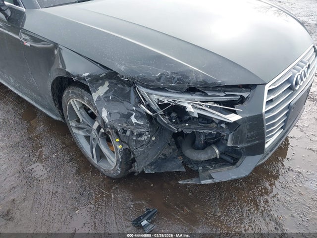 Продаж на аукціоні авто 2017 Audi A4 2.0t Premium, vin: WAUENAF48HN025683, номер лоту: 44444805