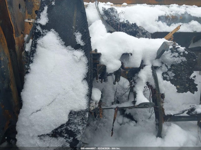 2025 CHEVROLET EQUINOX 3GNAXTEG8SL123226 Photo 6