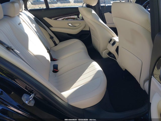 44444820 :رقم المزاد ، WDDZF4JB8HA179090 vin ، 2017 Mercedes-benz E 300 مزاد بيع