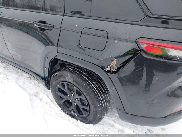1C4RJHAG8SC370290 Jeep Grand Cherokee Altitude X 4x4