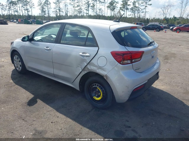 2023 KIA RIO 5-DOOR 3KPA25AD7PE560693 Photo 2
