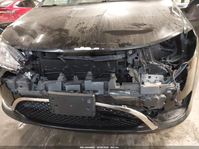 Aukcja sprzedaży 2017 Chrysler Pacifica Limited, vin: 2C4RC1GG7HR751797, numer aukcji: 44444882